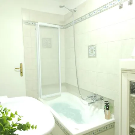 דירה La Casetta Bilocale Con Terrazza Parkfree Wifi Minipc Ps4 Ac *