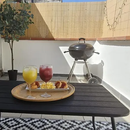 La Casetta Bilocale Con Terrazza Parkfree Wifi Minipc Ps4 Ac *